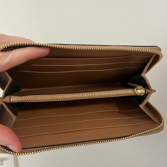 New in Box Smythson Brown Zip around wallet - Picture 5 of 5